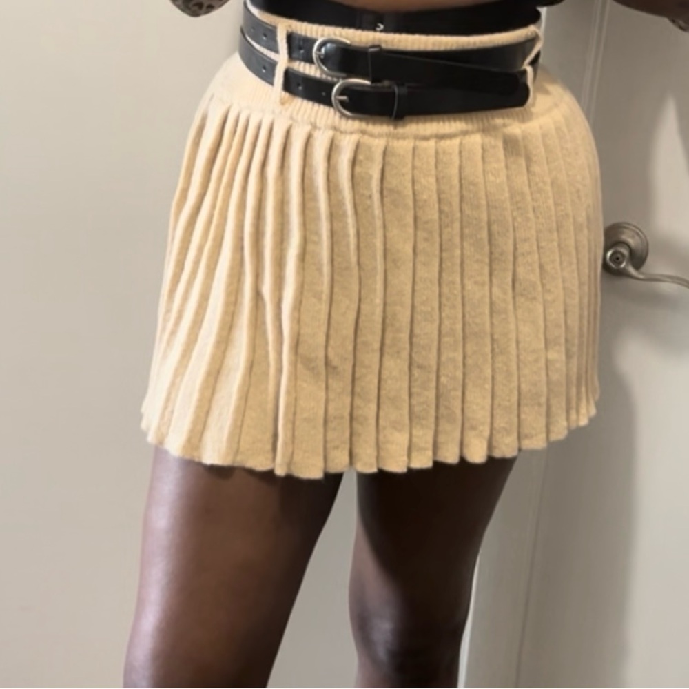 Pleated Cream Skirt with Belt